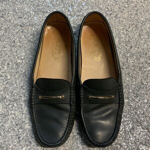 Tod’s Dark Grey Loafers Size 39